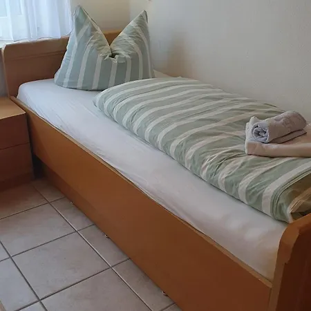 Schonerweg 22 Apartment *